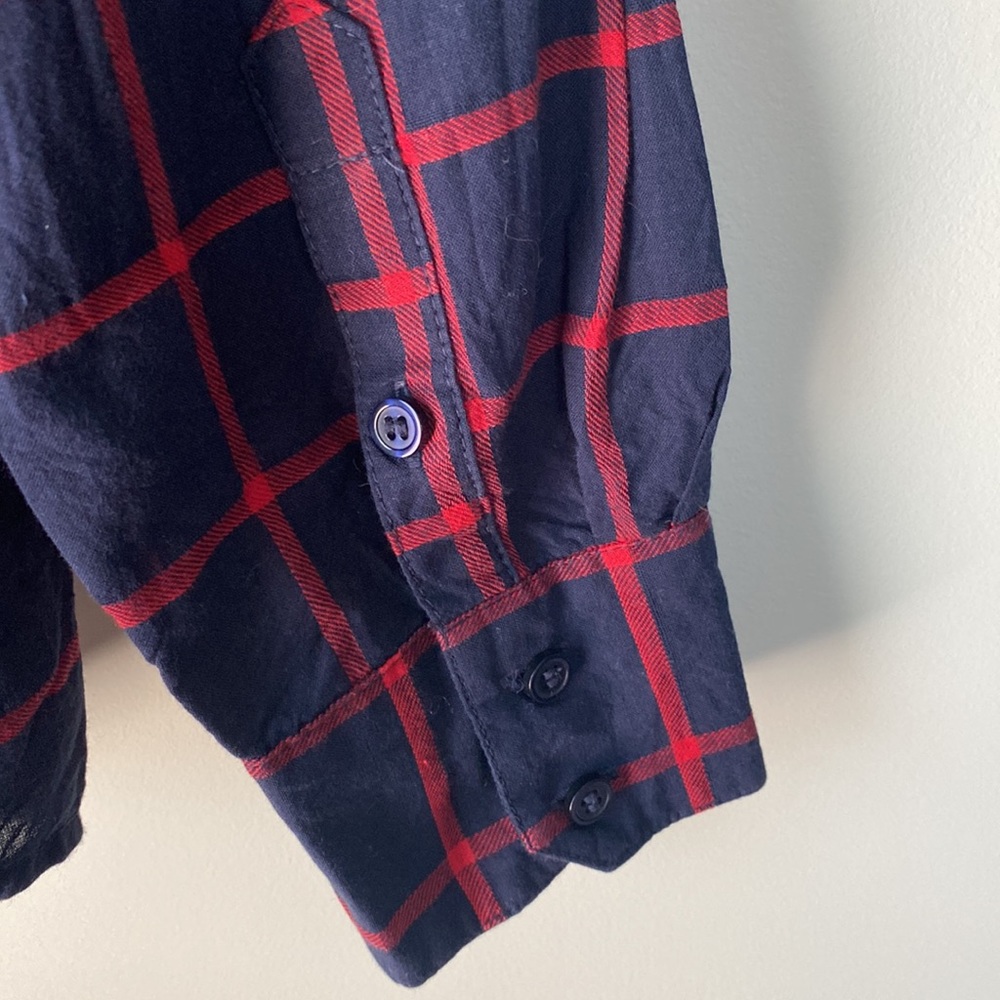 The Limited plaid button down - Picture 4 of 5